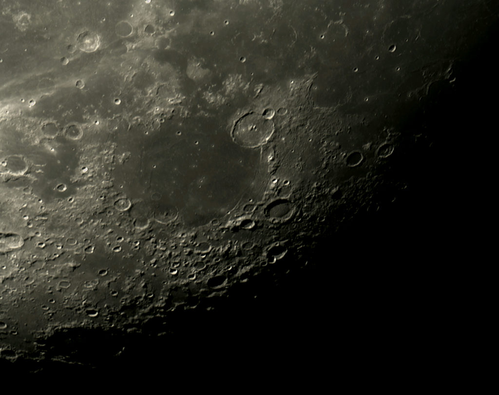 la surface de la lune